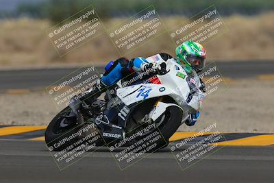 media/Sep-11-2022-SoCal Trackdays (Sun) [[81b7e951af]]/Turn 16 (945am)/